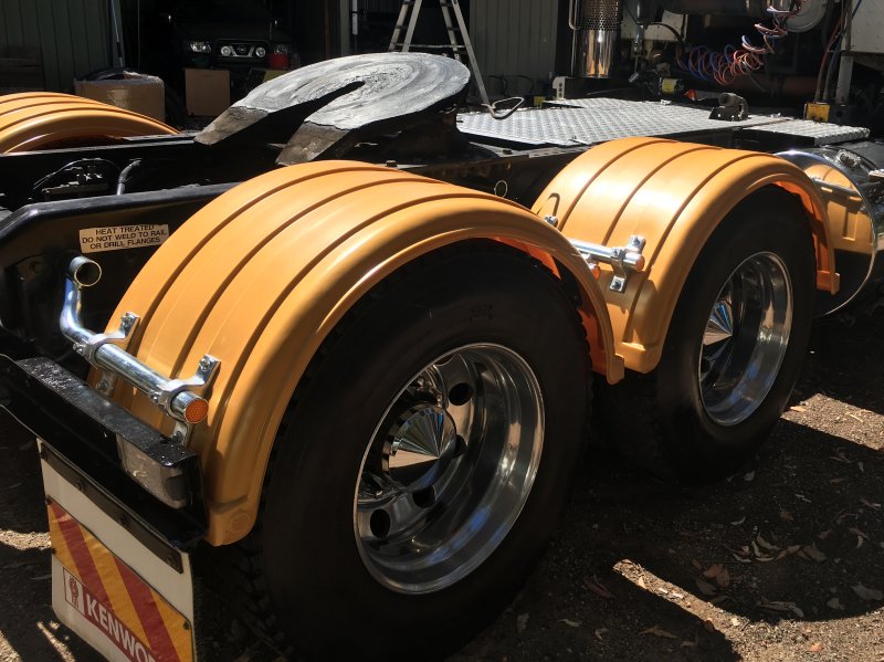Mudguard Dual Wheel Truck Mudguards suit Prime Mover/Semi Trailer Polyethylene Mudguard By